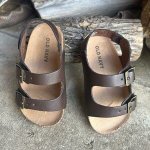 Old Navy baby dark brown sandals Sz-11.5 (12-18M) H